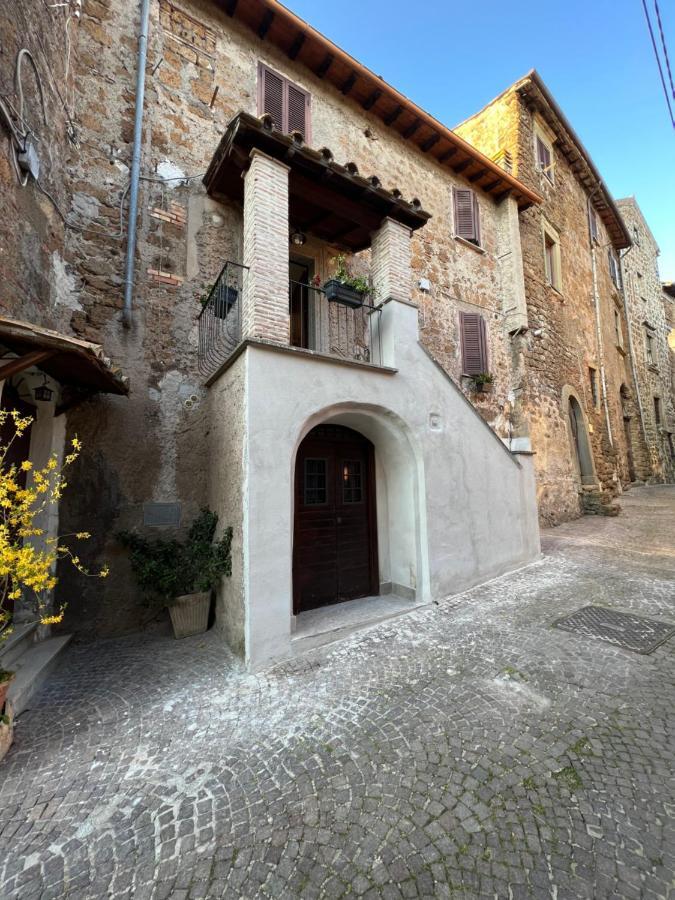 Вилла La Rocchetta Сутри Экстерьер фото